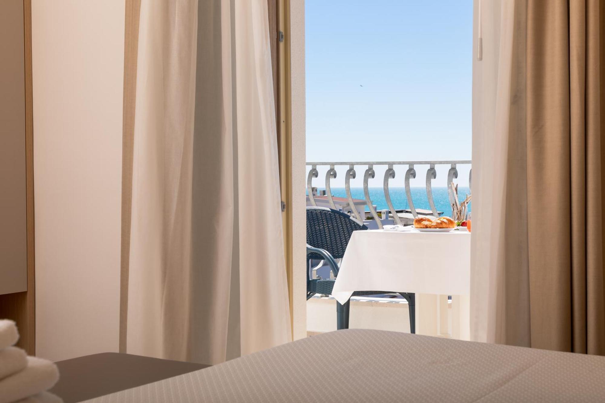 Hotel Degli Aranci ヴィエステ エクステリア 写真